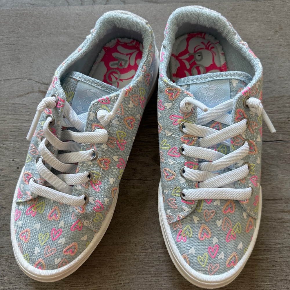 NEW Roxy Slip On Sneakers - Girls/size 3